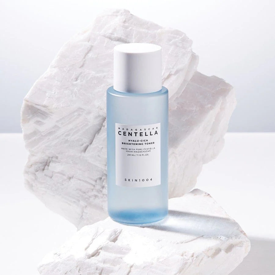 Skin1004 Hyalu-Cica Brightening Toner-210ml